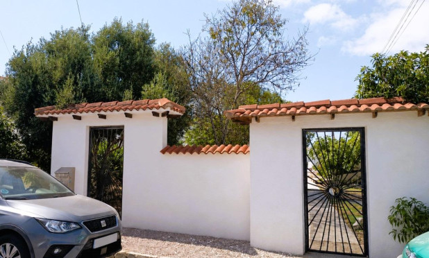 Resale - Townhouse - Torrevieja - La Siesta - El Salado -  Torreta