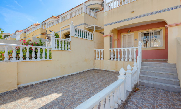 Resale - Finca / Country Property - Orihuela Costa - Las Filipinas