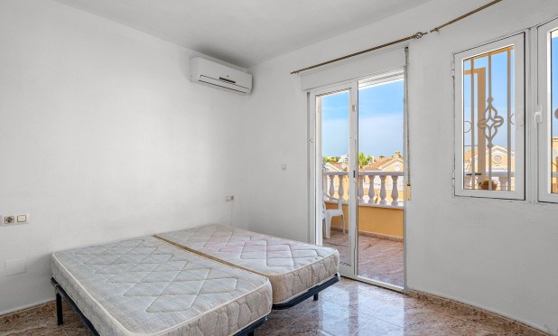 Resale - Finca / Country Property - Orihuela Costa - Las Filipinas