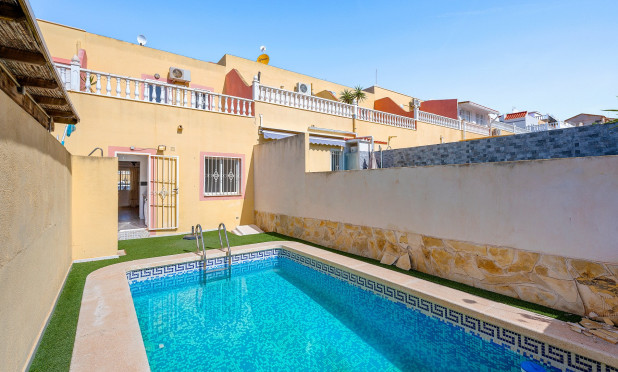 Resale - Finca / Country Property - Orihuela Costa - Las Filipinas
