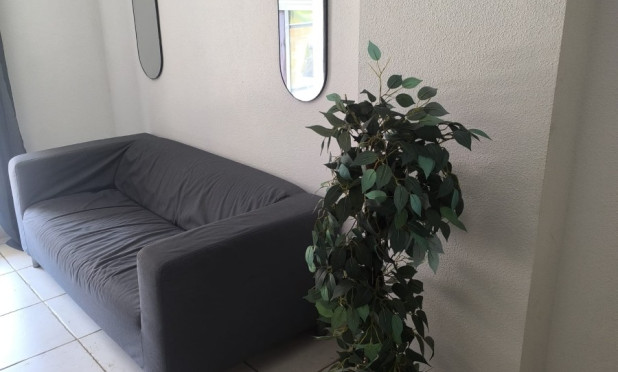Resale - Apartment / flat - Finestrat - Cala de Finestrat