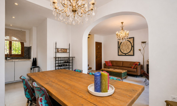 Resale - Townhouse - Albir