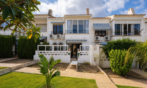Resale - Townhouse - Albir