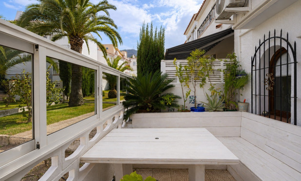 Resale - Townhouse - Albir