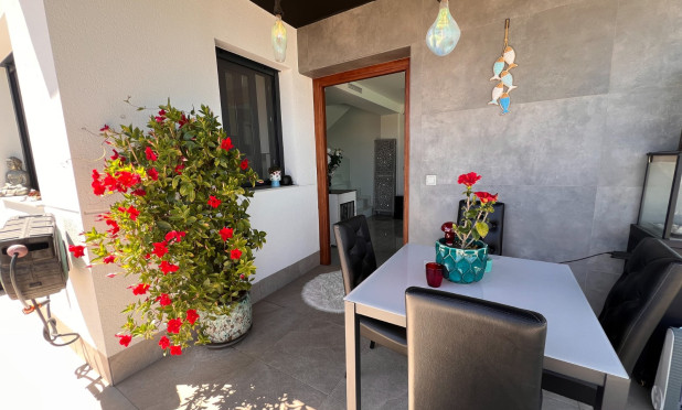 Resale - Villa - Torrevieja - Los Balcones