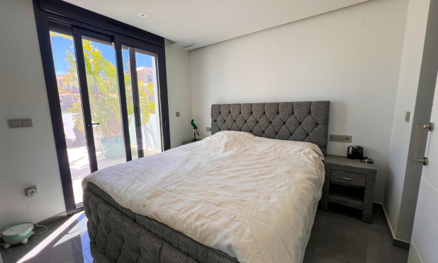 Resale - Villa - Torrevieja - Los Balcones