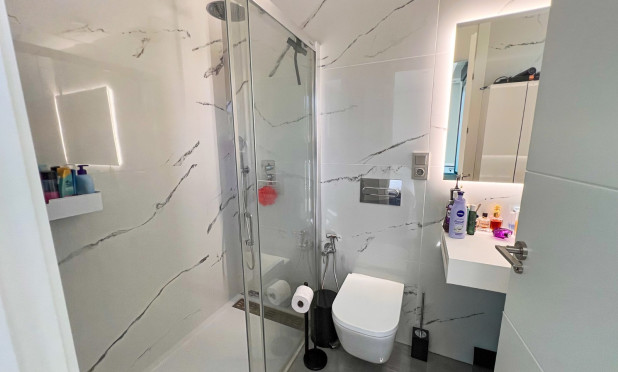 Resale - Villa - Torrevieja - Los Balcones
