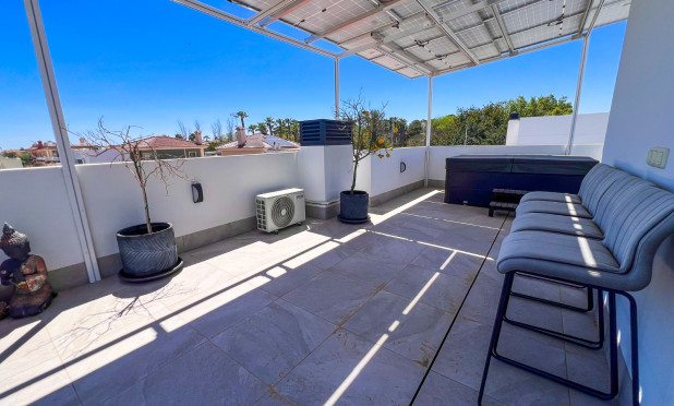 Resale - Villa - Torrevieja - Los Balcones