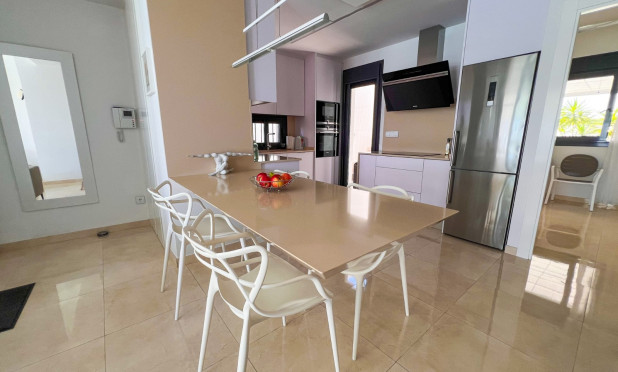 Revente - Villa - San Miguel de Salinas