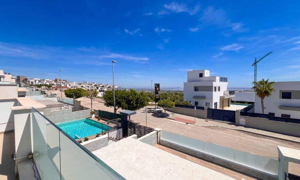 Revente - Villa - San Miguel de Salinas