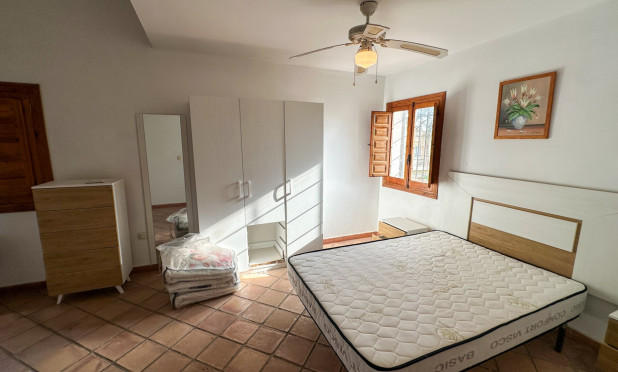 Odsprzedaż - Villa - Cabo Roig