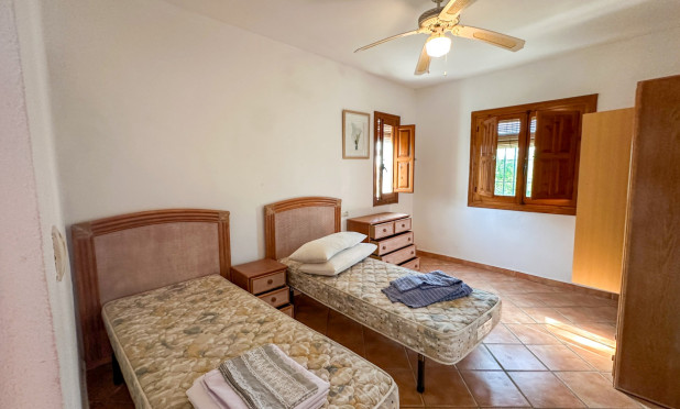 Odsprzedaż - Villa - Cabo Roig