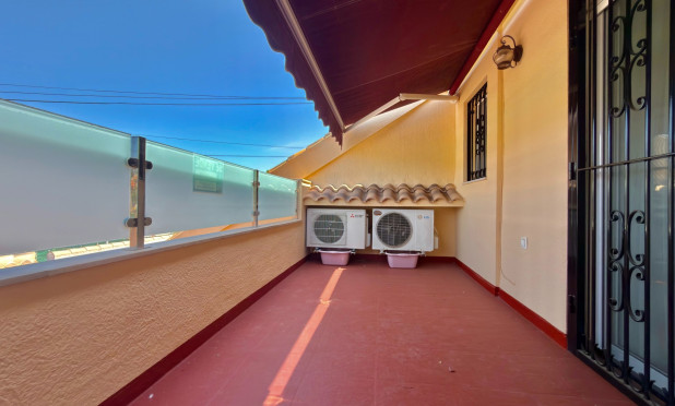 Herverkoop - Herenhuis - Torrevieja - Los Balcones