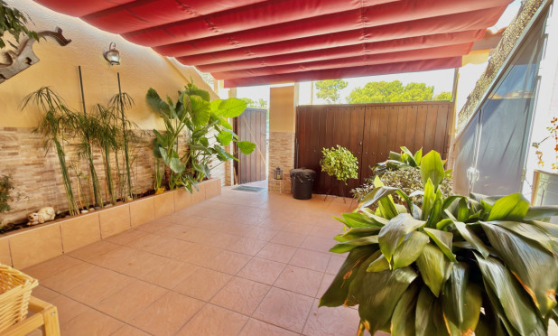 Herverkoop - Herenhuis - Torrevieja - Los Balcones