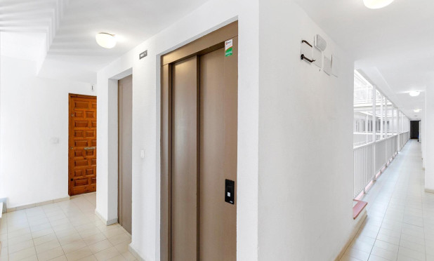 Wiederverkauf - Wohnung - Torrevieja - La Mata