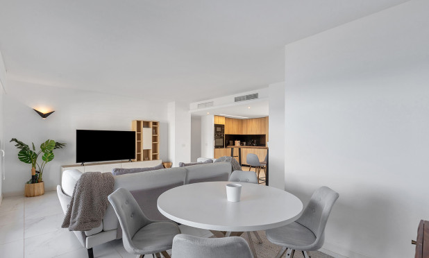 Wiederverkauf - Wohnung - Torrevieja - Punta Prima