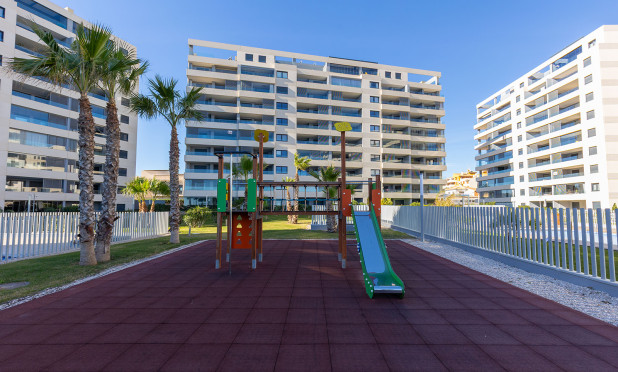 Wiederverkauf - Wohnung - Torrevieja - Punta Prima