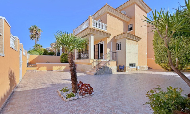 Wiederverkauf - Villa - Orihuela - Orihuela Costa