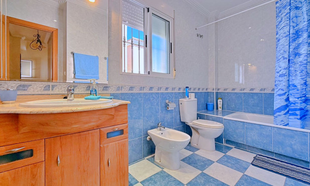 Wiederverkauf - Villa - Orihuela - Orihuela Costa