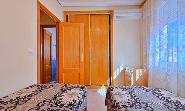 Wiederverkauf - Villa - Orihuela - Orihuela Costa