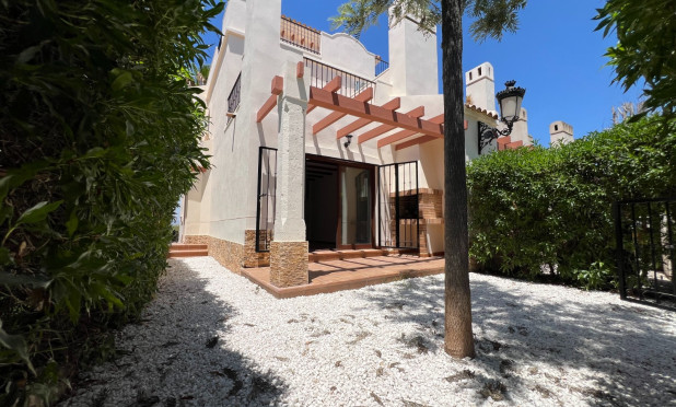 Wiederverkauf - Villa - Algorfa - La Finca Golf Resort