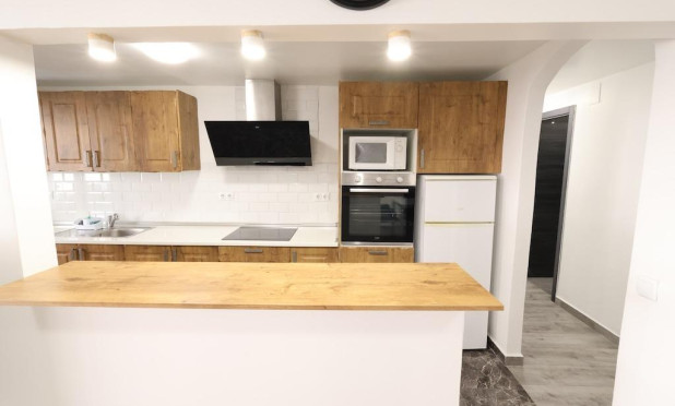 Revente - Appartement - Torrevieja - Centro