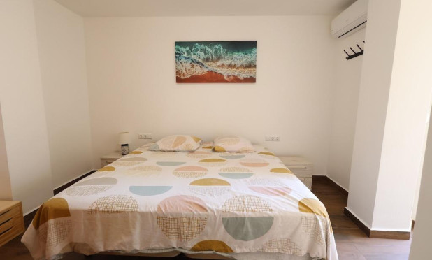 Revente - Appartement - Torrevieja - Centro