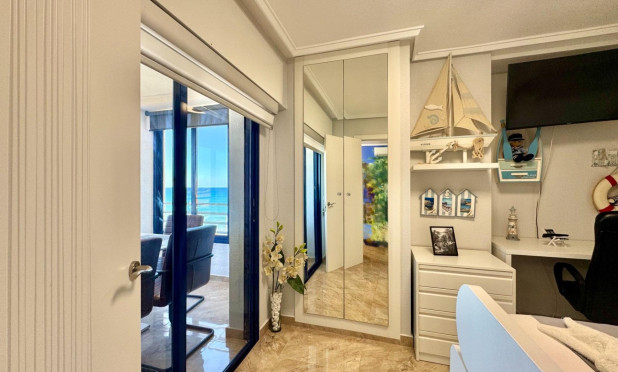 Revente - Appartement - Torrevieja - La Mata