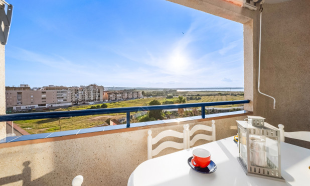 Resale - Apartment / flat - Torrevieja - La Mata