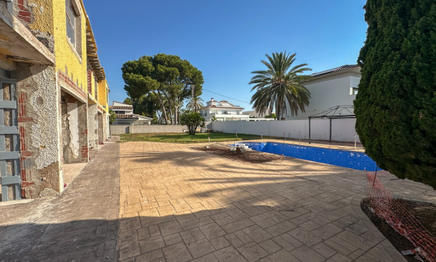 Wiederverkauf - Villa - Cabo Roig