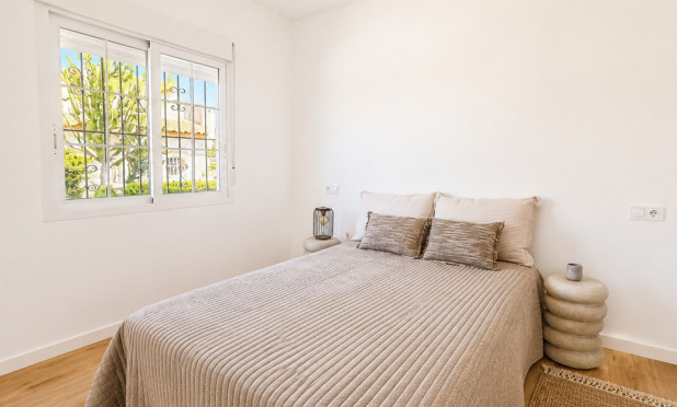 Revente - Maison de ville - Orihuela Costa - Los Altos