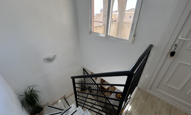 Reventa - Apartamento / piso - Orihuela Costa - Villamartín