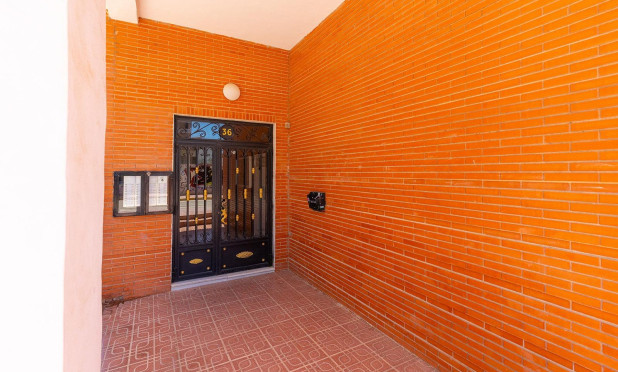 Reventa - Apartamento / piso - Torrevieja - La Mata