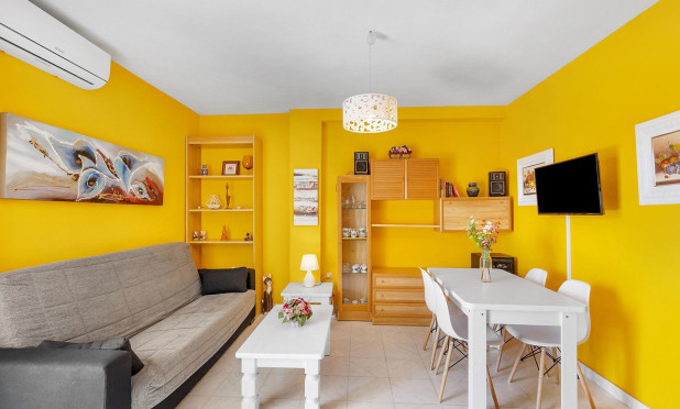 Reventa - Apartamento / piso - Torrevieja - La Mata