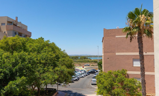 Reventa - Apartamento / piso - Torrevieja - La Mata