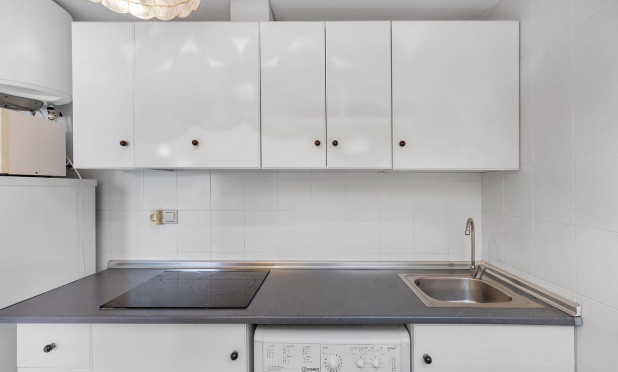 Reventa - Apartamento / piso - Torrevieja - La Mata