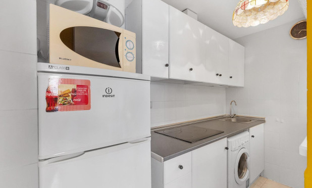 Reventa - Apartamento / piso - Torrevieja - La Mata