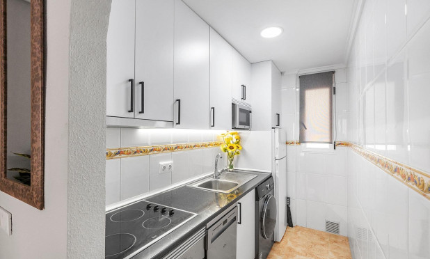 Wiederverkauf - Wohnung - Torrevieja - Habaneras