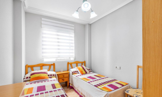 Wiederverkauf - Wohnung - Torrevieja - Habaneras