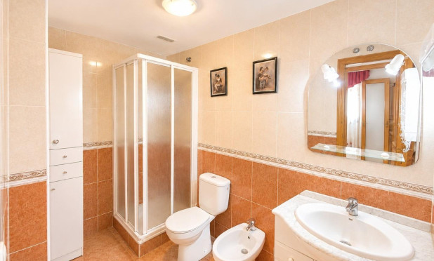Reventa - Apartamento / piso - Torrevieja - Estacion de autobuses