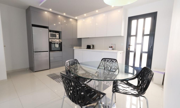 Revente - Maison de ville - Pilar de la Horadada - Torre De La Horadada