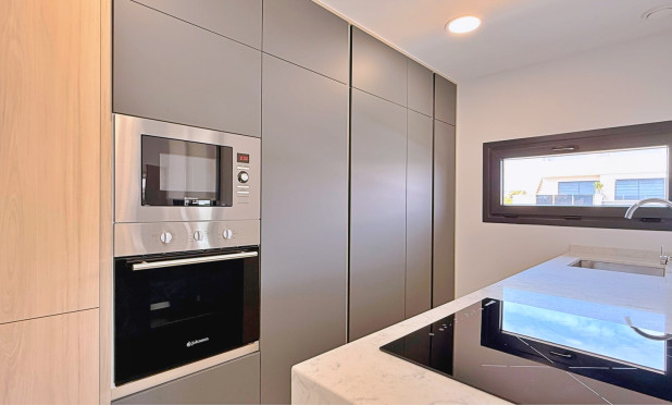 Resale - Apartment / flat - Orihuela - Orihuela Costa
