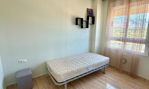 Resale - Apartment / flat - Benidorm - Zona de Poniente