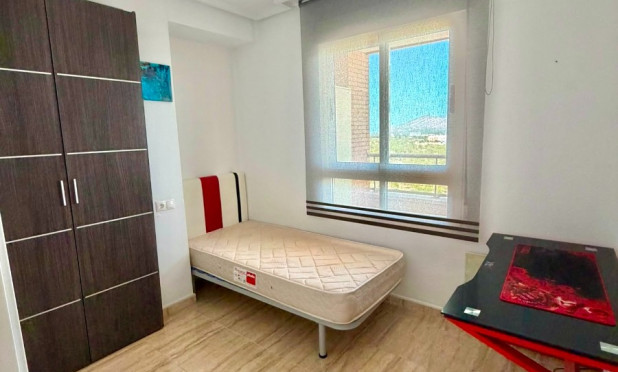 Resale - Apartment / flat - Benidorm - Zona de Poniente