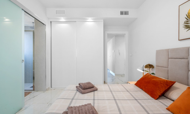 Resale - Apartment / flat - Orihuela Costa - Playa Flamenca