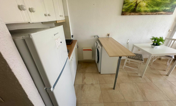 Resale - Apartment / flat - Torrevieja - Cabo Cervera