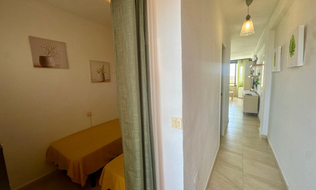Resale - Apartment / flat - Torrevieja - Cabo Cervera