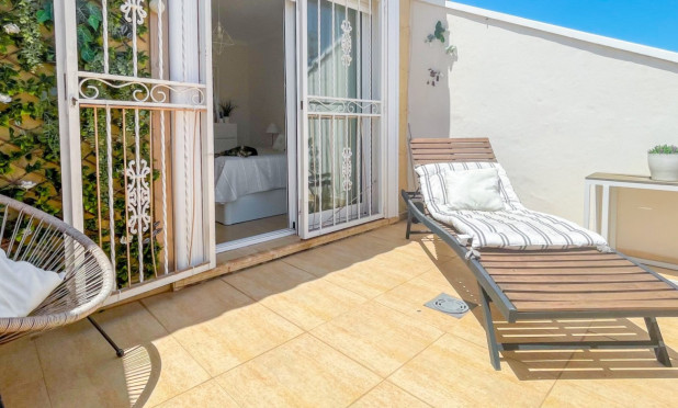 Resale - Townhouse - Orihuela Costa - Punta Prima