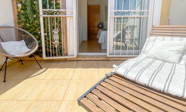 Resale - Townhouse - Orihuela Costa - Punta Prima