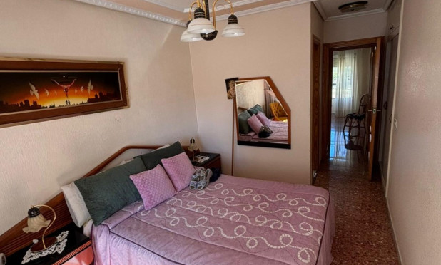 Resale - Apartment / flat - Benidorm - Levante